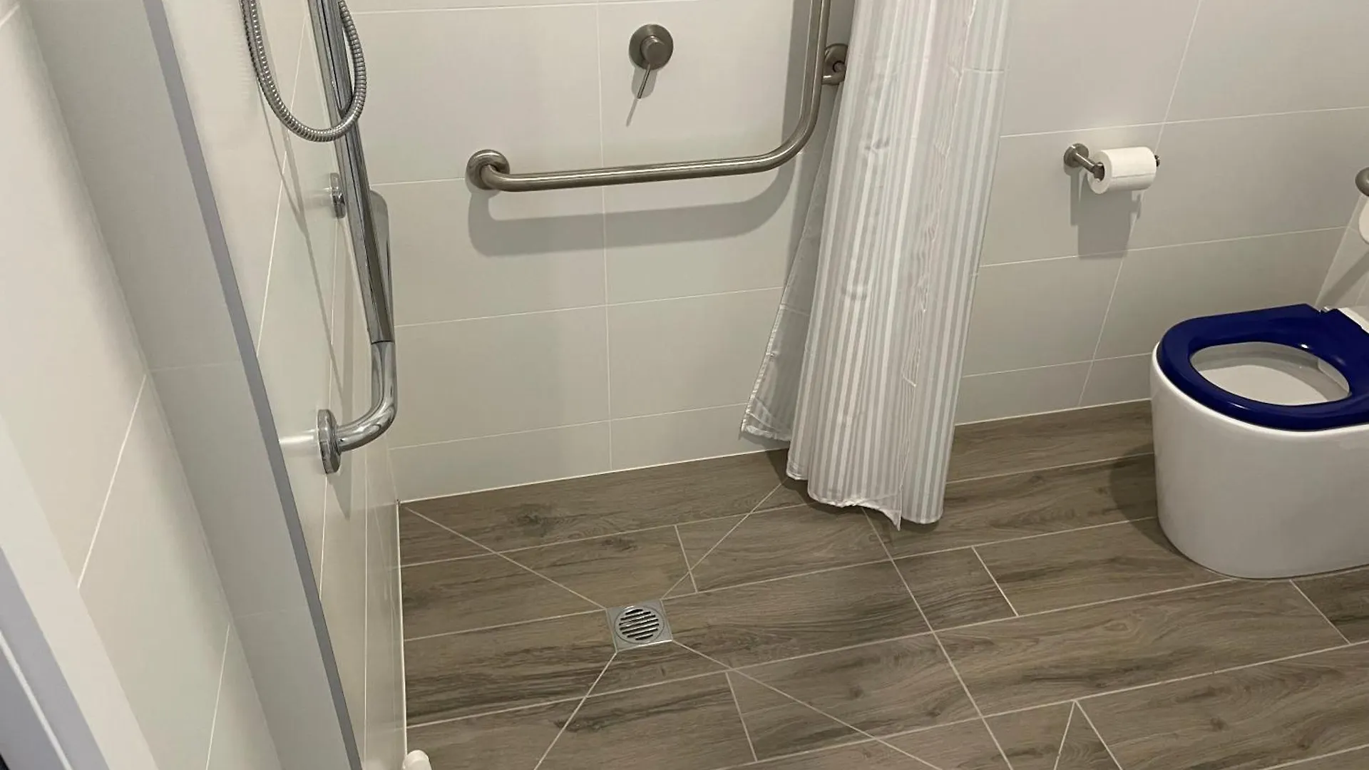 Private Apartment Room Unit, Fully Furnished Bellbird Park Πανσιόν